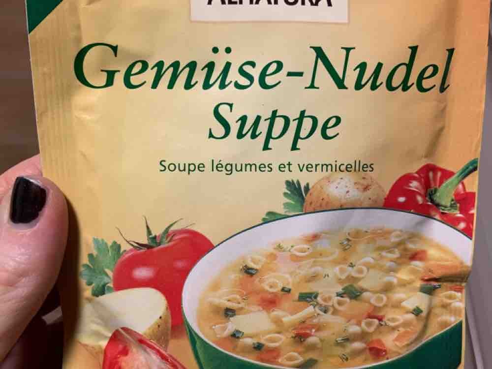 Gemüse-Nudel-Suppe von Jennniii86 | Hochgeladen von: Jennniii86
