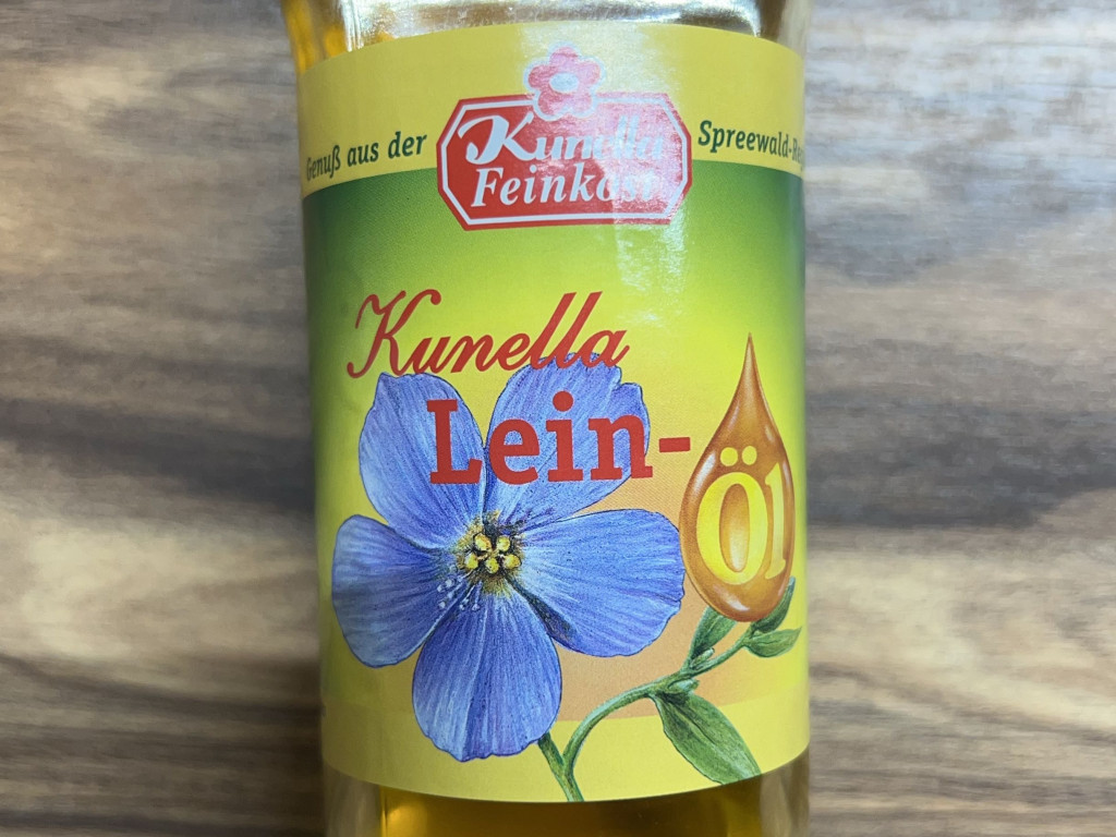 Hochgeladen von: KatastrophenEllie Hochgeladen von: KatastrophenEllie