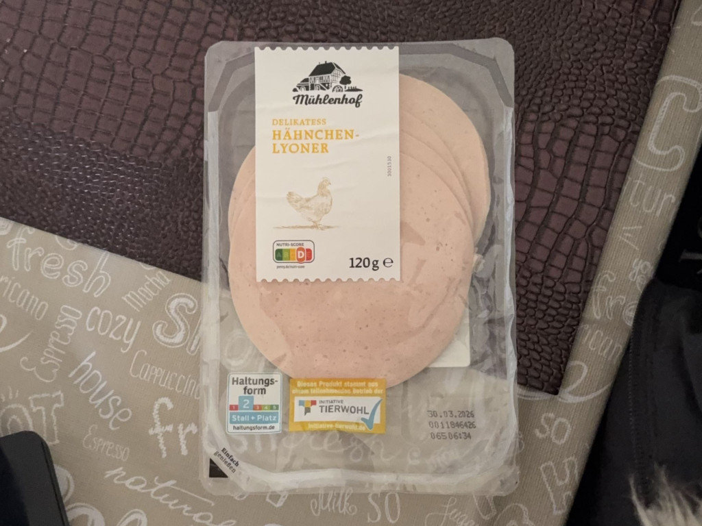 Hochgeladen von: Krxstina07