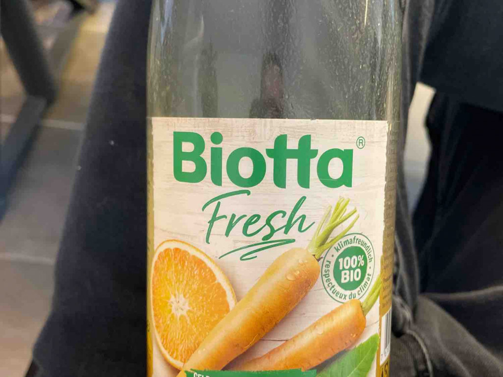 Biotta Fresh, Gelbe Rüebli von lukassteinauer | Hochgeladen von: lukassteinauer
