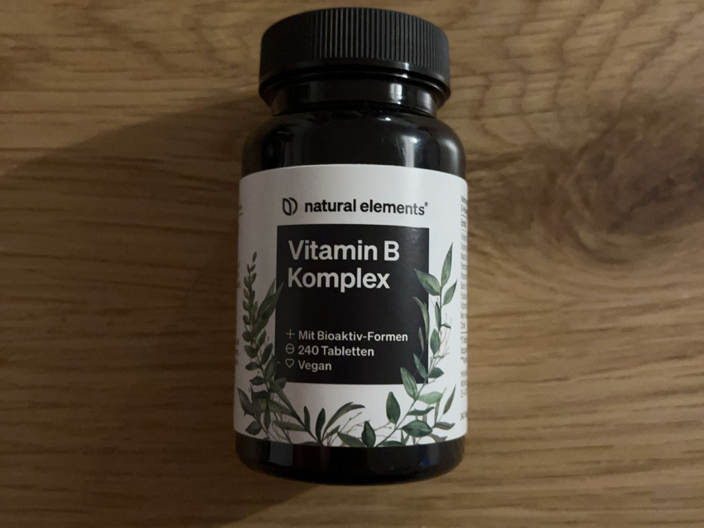 Hochgeladen von: Davide94