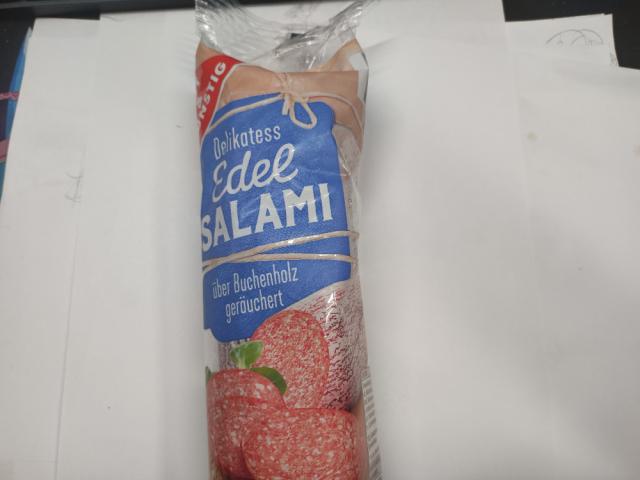 Delikatess Edel Salami, über Buchenholz geräuchert by AtomicRobo | Uploaded by: AtomicRobot