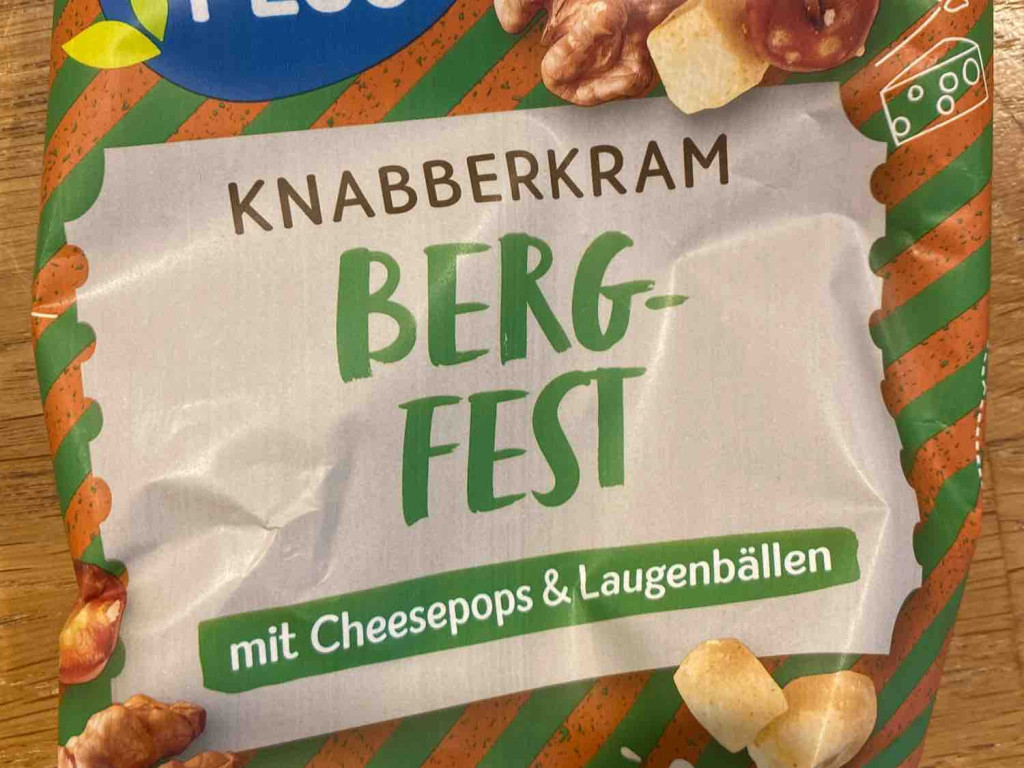 Knabberkram Bergfest, mit Cheesepops & Laugenbällchen von Ur | Hochgeladen von: Ursidae