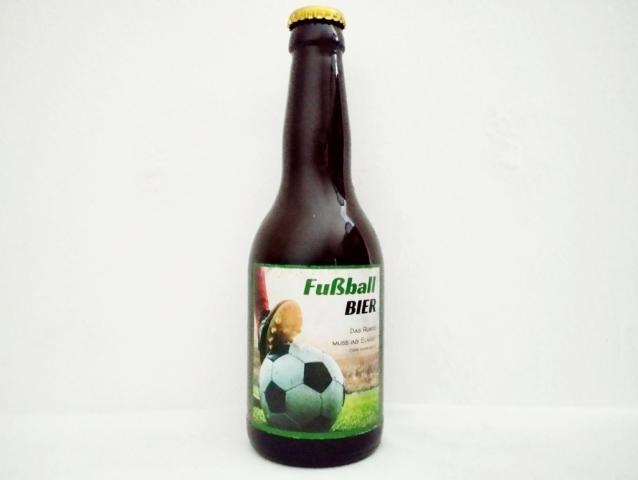 Fußball Bier - Das Runde muss ins Eckige | Hochgeladen von: micha66/Akens-Flaschenking