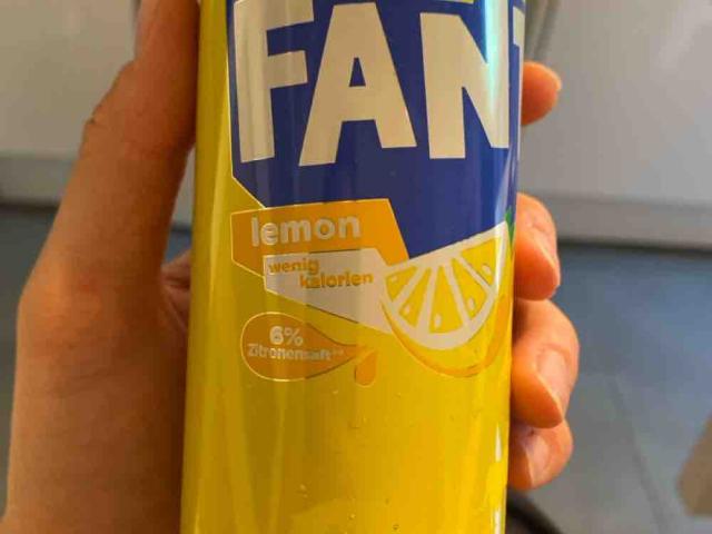 Fanta Lemon, wenig Kalorien by sebbo997 | Hochgeladen von: sebbo997