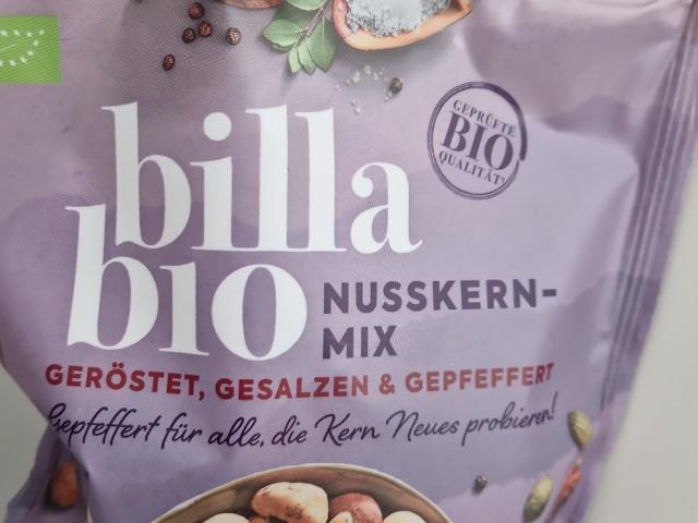 Nusskernmix, Geröstet, gesalzen und gepfeffert von christinaa500 | Hochgeladen von: christinaa5000 Nusskernmix, Geröstet, gesalzen und gepfeffert von christinaa500 | Hochgeladen von: christinaa5000