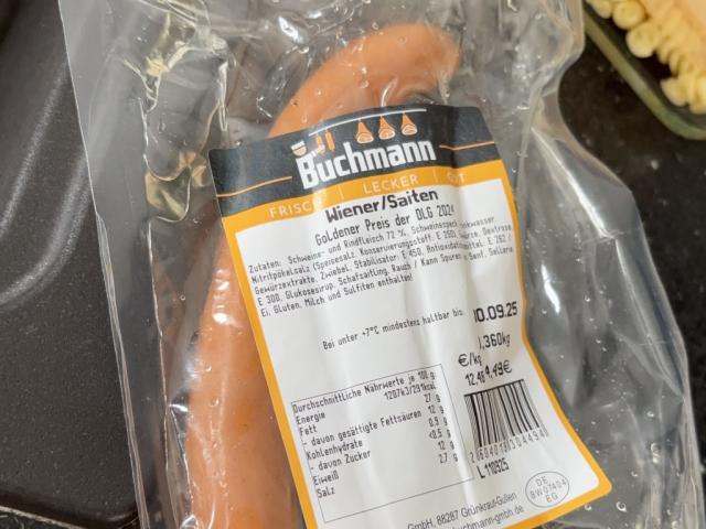 Hochgeladen von: YLP