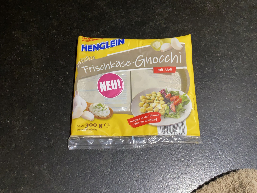 Hochgeladen von: Flomito