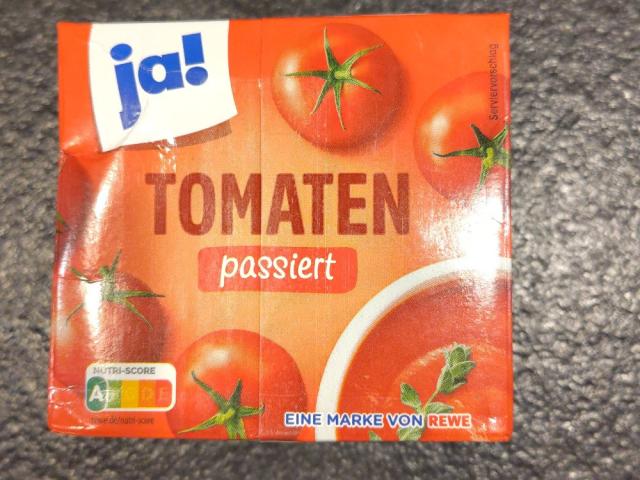 Tomaten passiert by kaempfer.till | Hochgeladen von: kaempfer.till