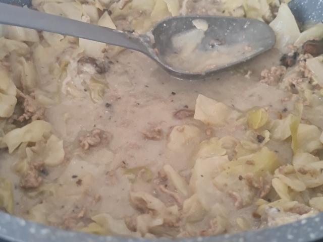 Hack-Spitzkohl Pfanne von Yoorin | Hochgeladen von: Yoorin Hack-Spitzkohl Pfanne von Yoorin | Hochgeladen von: Yoorin