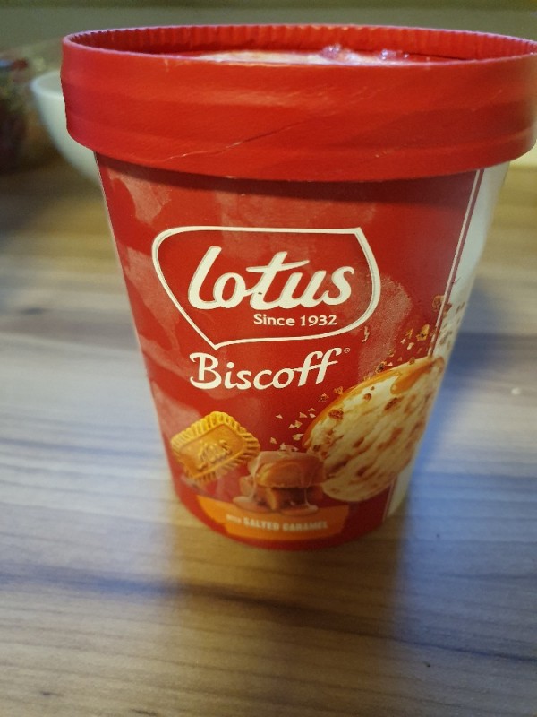 Lotus Biscoff Eis, with salted caramel von Sarah Hunger | Hochgeladen von: Sarah Hunger