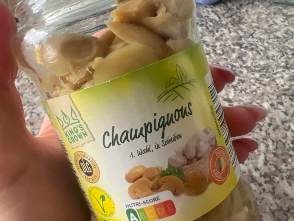 Hochgeladen von: Deea94