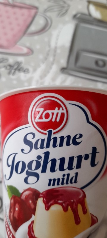 Sahne Joghurt, Kirsch Panna Cotta von Rubensbaer | Hochgeladen von: Rubensbaer