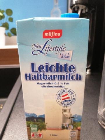 Leichte Haltbarmilch, 0,5 % Fett by Wsfxx | Uploaded by: Wsfxx