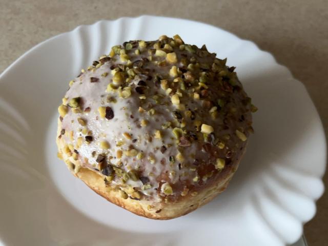 donut with pistachios by Pawel1337 | Hochgeladen von: Pawel1337