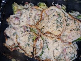 Kartoffel-Brokoli-Gratin mit Parmesan-Kräuter-Kruste | Hochgeladen von: Makra24