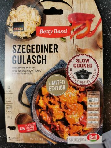 Szegediner Gulasch, mit Gemüse an Sauce von schtinii | Hochgeladen von: schtinii