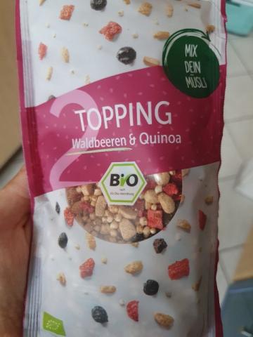 Topping, Waldbeeren & Quinoa von Ulii | Hochgeladen von: Ulii