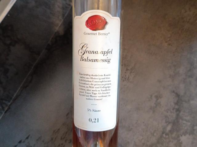 Hochgeladen von: cxlina_blm Hochgeladen von: cxlina_blm