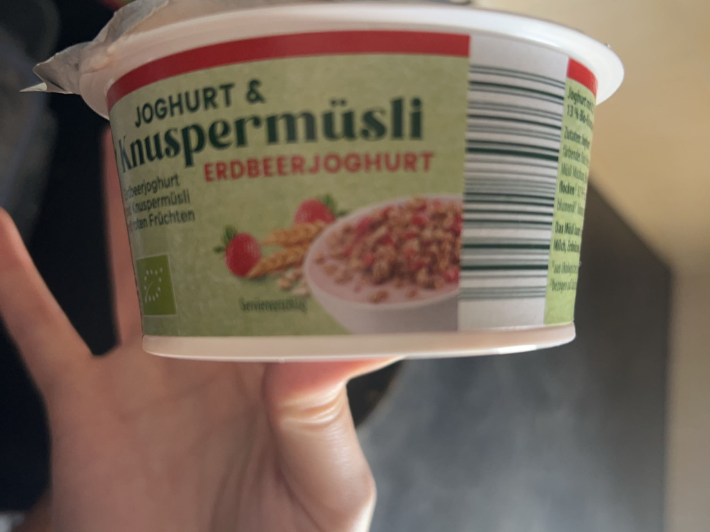 Hochgeladen von: sarahgiuli