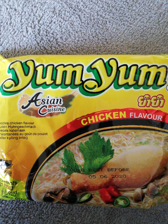 YumYum Asian Cuisine Chicken Flavour, zubereitet von Rae | Hochgeladen von: Rae