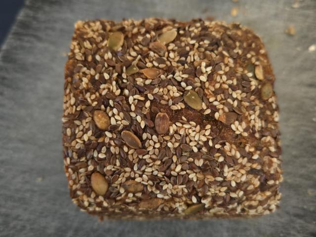 Hochgeladen von: atum Hochgeladen von: atum