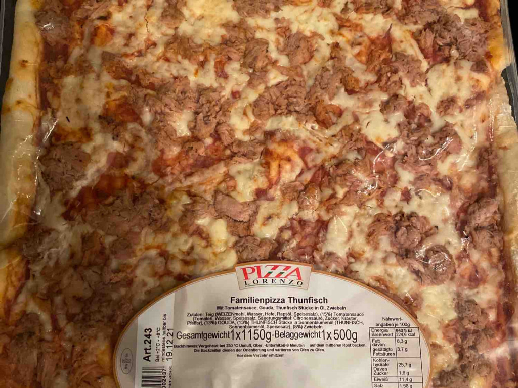 Pizza  Lorenzo, Familienpizza Thunfisch von halfdolla | Hochgeladen von: halfdolla