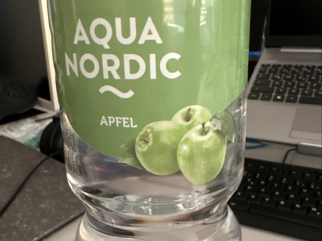 Aqua Nordic Apfel von alida97 | Hochgeladen von: alida97 Aqua Nordic Apfel von alida97 | Hochgeladen von: alida97