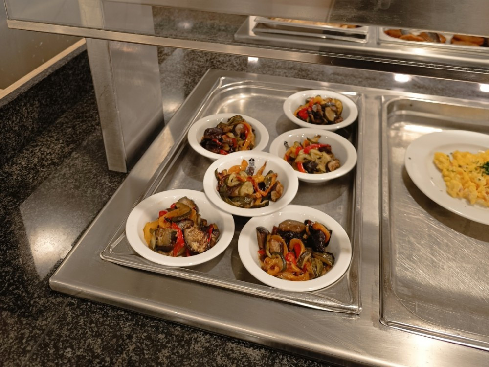 Hochgeladen von: Stella Steinbrenner