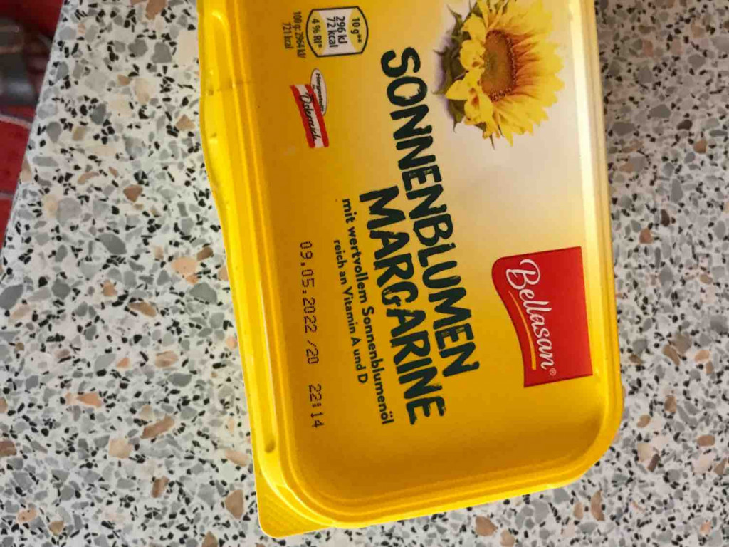 Butter, Margarine von RoswithaZatlokal | Hochgeladen von: RoswithaZatlokal