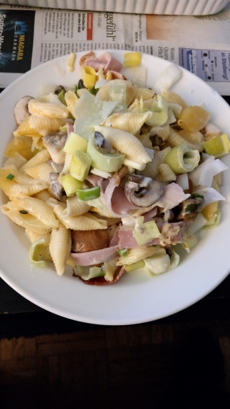 Schnelles Käse-Schinken-Gratin mit Conchiglie, Champignons, Lauc | Hochgeladen von: Carina1988