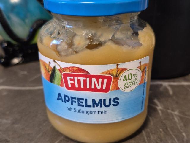 Hochgeladen von: jenuXs Hochgeladen von: jenuXs