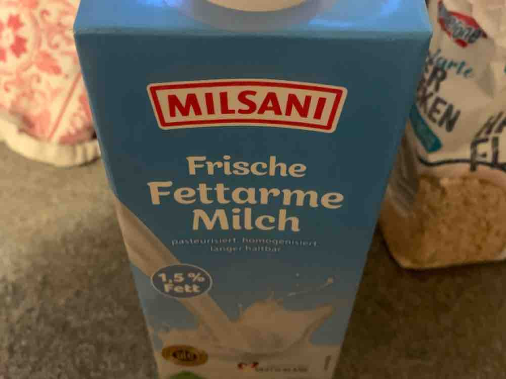 frische fettarme Milch, 1,5% Fett von AnaCatalina | Hochgeladen von: AnaCatalina