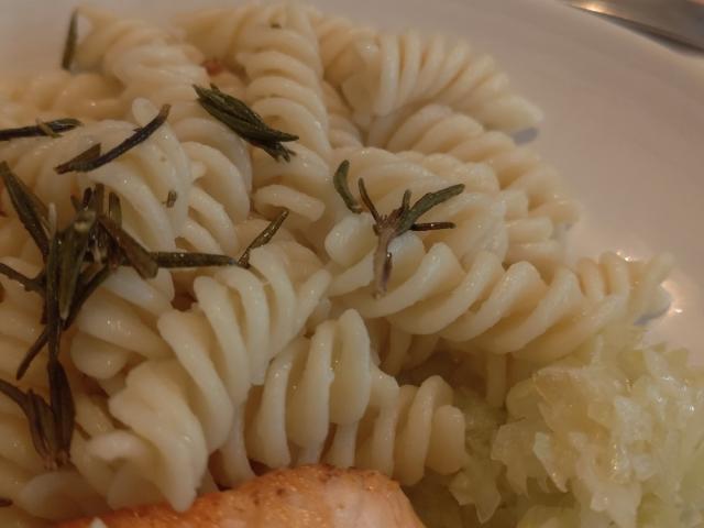 Hochgeladen von: djmorid