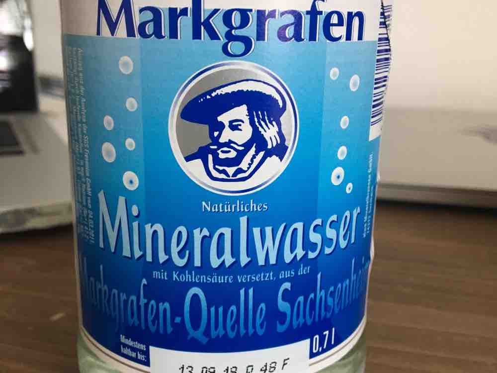 Markgrafen Natürliches Mineralwasser mit Kohlensäure, Classic vo | Hochgeladen von: kyuuketsukinosor477
