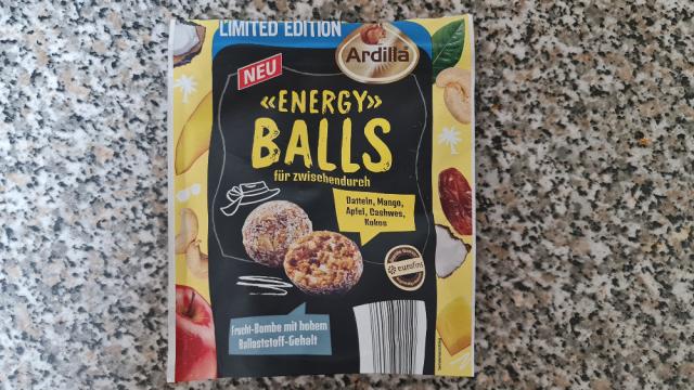 Energy Balls, Datteln, Mango, Apfel, Cashew, Kokos von LocOBo | Hochgeladen von: LocOBo