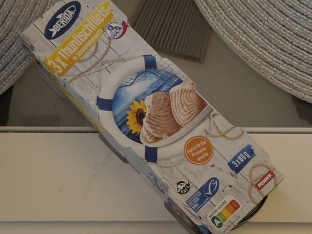 Hochgeladen von: claudiarutz590 Hochgeladen von: claudiarutz590