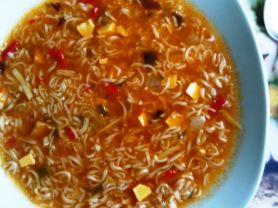 Peking Suppe mit Instant Nudeln | Hochgeladen von: Fledermäuschen