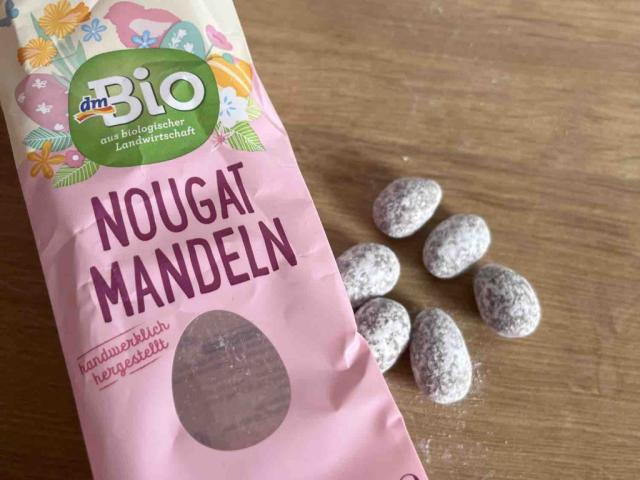 Nougat Mandeln von cinbuch | Hochgeladen von: cinbuch