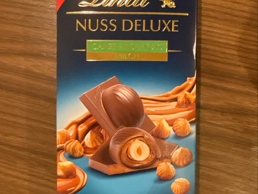 Nuss Deluxe ganze Haselnuss, Milch von stekr | Hochgeladen von: stekr