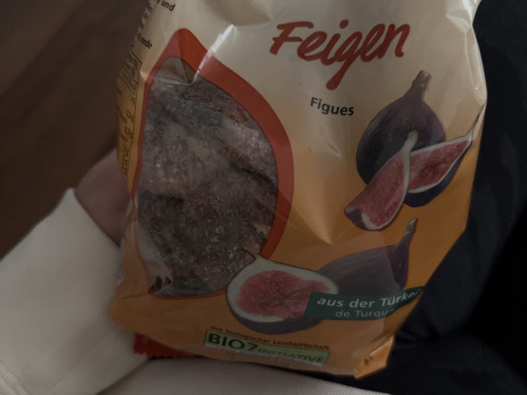 Hochgeladen von: carosro