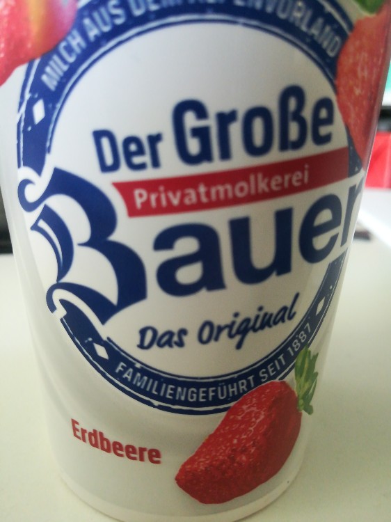 Bauer Joghurt, Erdbeere von jonnimay | Hochgeladen von: jonnimay