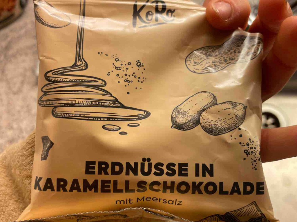 Erdnüsse in Karamell Schokolade von darjanaumovagmx.de | Hochgeladen von: darjanaumovagmx.de