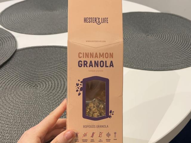 Hochgeladen von: alenahuber