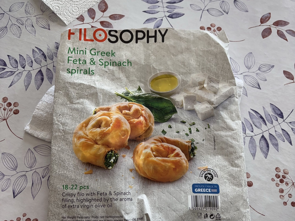 Hochgeladen von: sofialeoniex