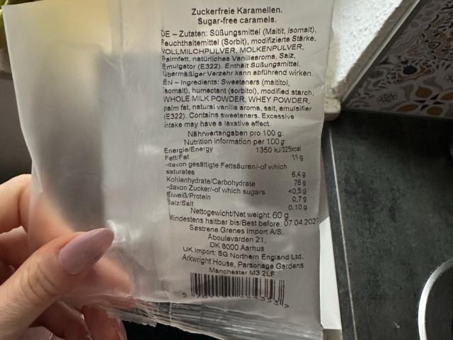 Hochgeladen von: mondld Hochgeladen von: mondld