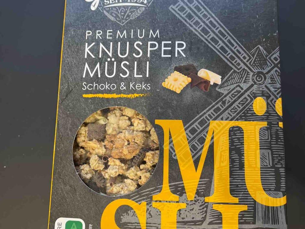 Granola Knusper Müsli, Milch (3,5% Fett) von aendreas | Hochgeladen von: aendreas