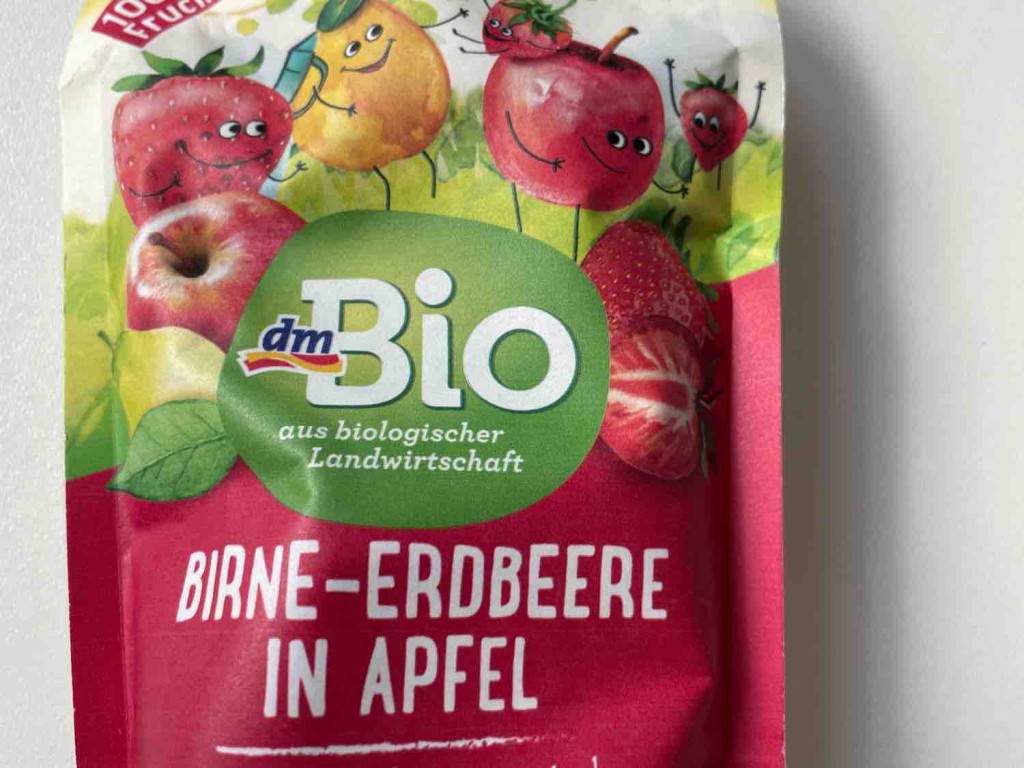 dmBio Birne-Erdbeere in Apfel von Barbara89 | Hochgeladen von: Barbara89