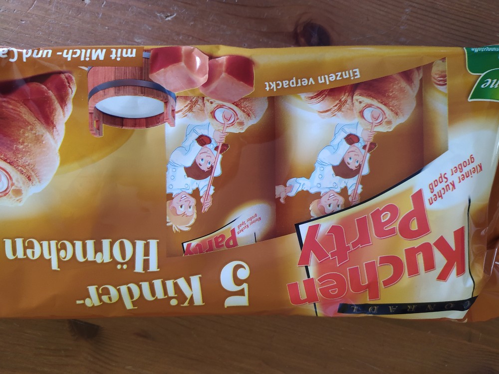 Kinder-Hörnchen, mit Milch- und Caramel-Creme gefüllt von Somine | Hochgeladen von: Somine