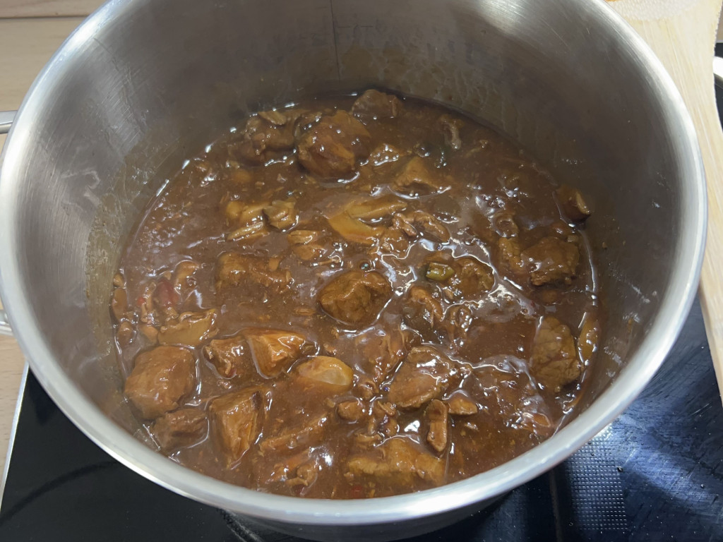 Gulasch vom Rind von manjy7799 | Hochgeladen von: manjy7799 Gulasch vom Rind von manjy7799 | Hochgeladen von: manjy7799